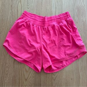 Lululemon Hotty Hot high rise short 4"